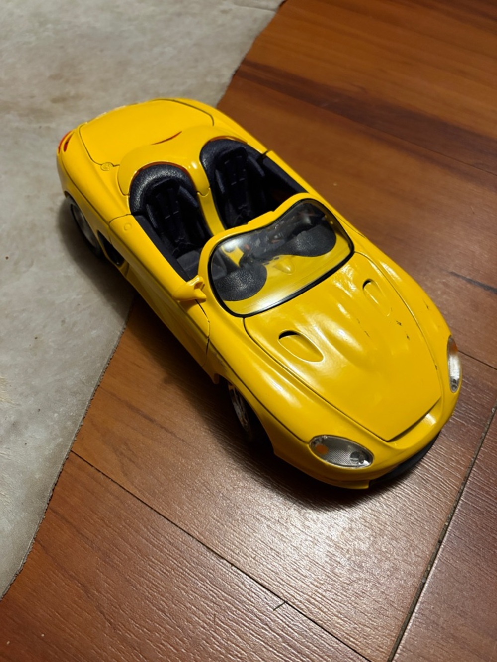 Maisto Mustang Mach III Yellow Kids Sports Car Toy - Convertible Die-Cast Racer